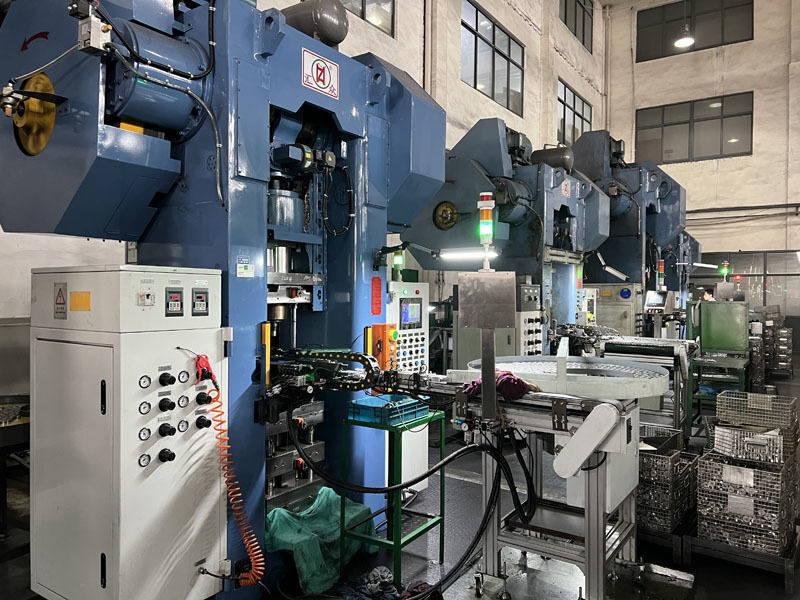 Ningbo XiaYi Electromechanical Technology Co.,Ltd. üretici üretim hattı