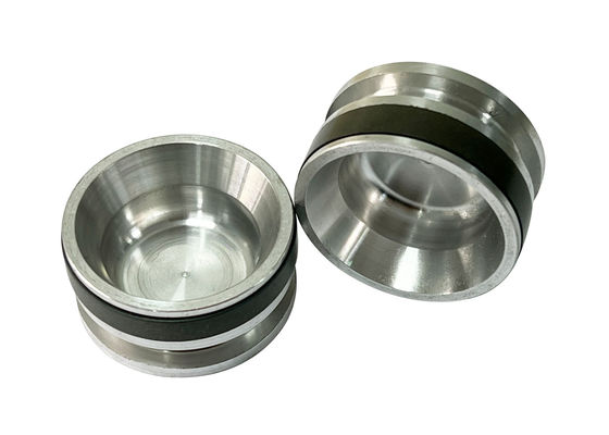 Yüksek Dayanıklılık Özel Tasarımlı Bantlı Piston Fe C Cu Temelli Malzemelerle Ve Doldurulmuş PTFE