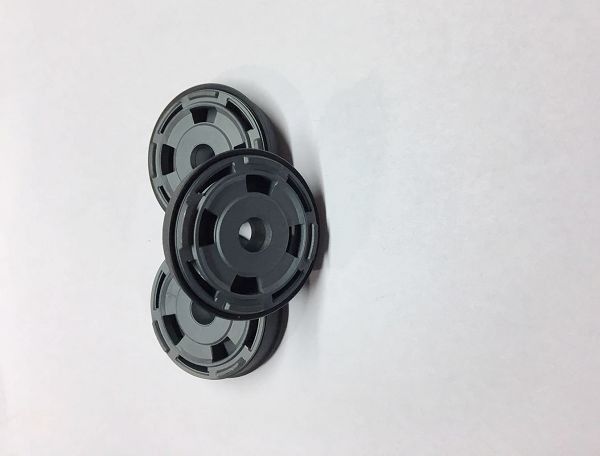 Eğim 0.09 Düşük Sürtünme Kuvveti Şok Pistonu Kamyon Darbelerinde OD'de Uygulanan PTFE Bandı
